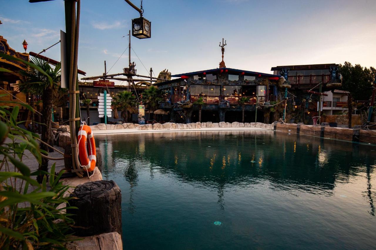 Hotel Pirates World Agde Dış mekan fotoğraf